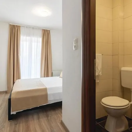 Amazing In With 8 Bedrooms, Jacuzzi And Private Swimming Pool * Zadar